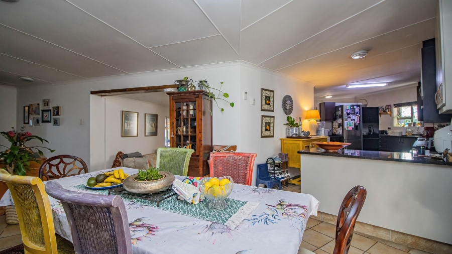 5 Bedroom Property for Sale in Fraaiuitsig Western Cape